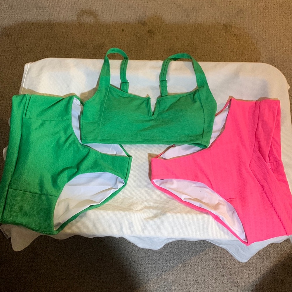 Bundle of three bikini pieces